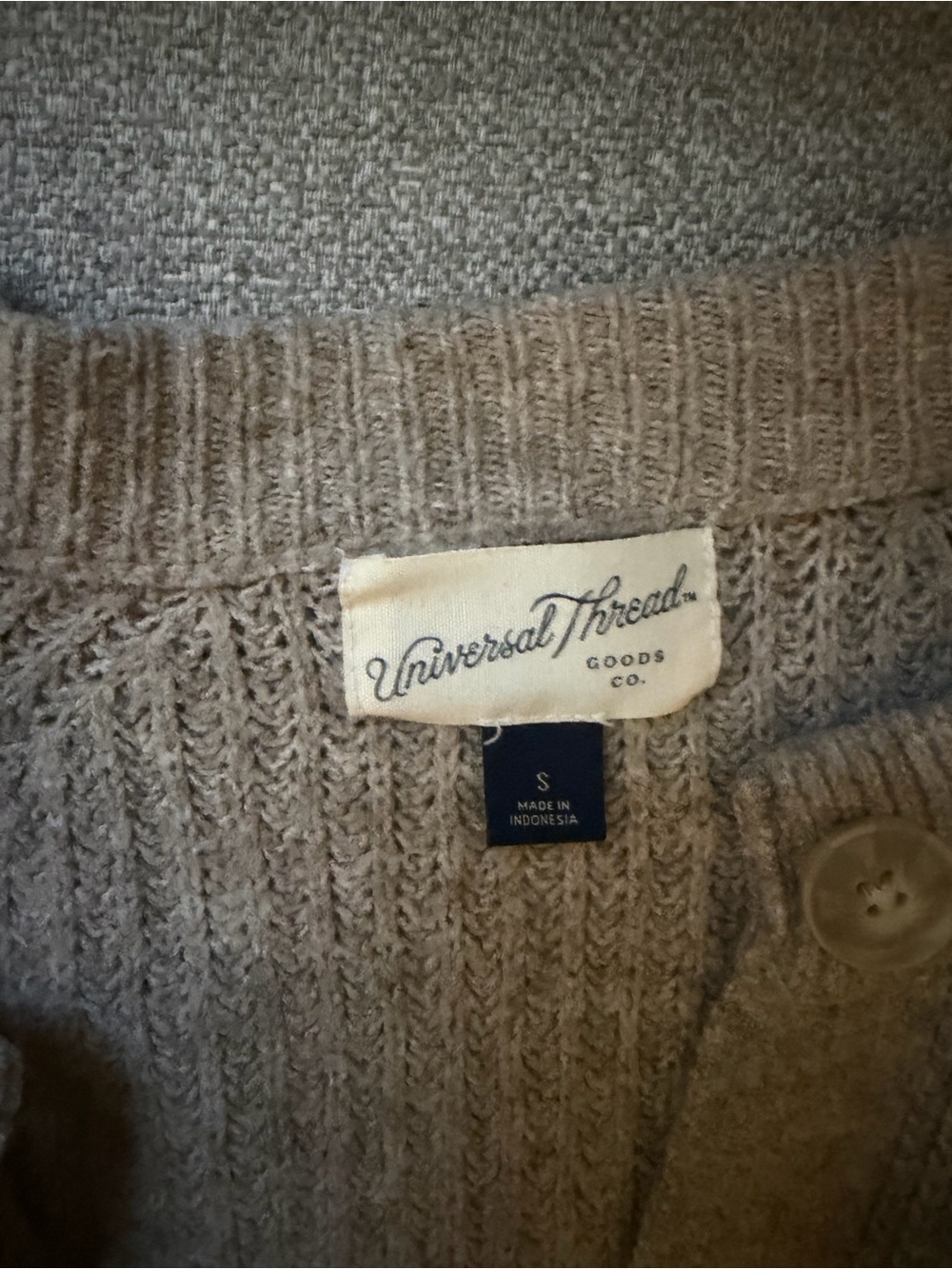 Cardigan - Picture 2 of 2